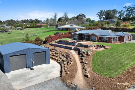 Property photo of 919 Princes Way Drouin VIC 3818