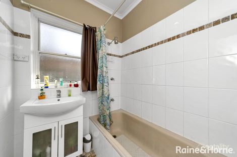 Property photo of 17 Wheatley Avenue Goulburn NSW 2580