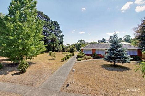 7 Magnolia Gr, Montrose, VIC 3765