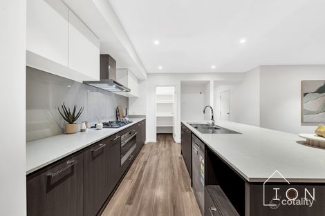 Property photo of 27 Kiwi Crescent Cranbourne South VIC 3977