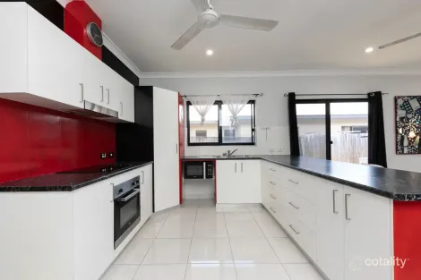 Property photo of 34 Myrtlewood Crescent Zuccoli NT 0832