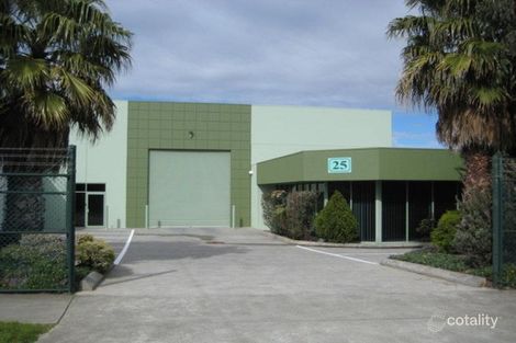 25 Frankston Gardens Dr, Carrum Downs, VIC 3201