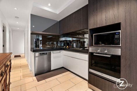 Property photo of 8/30-32 Docker Street Elwood VIC 3184