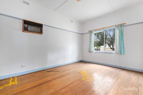 Property photo of 41 Sixth Avenue Rosebud VIC 3939