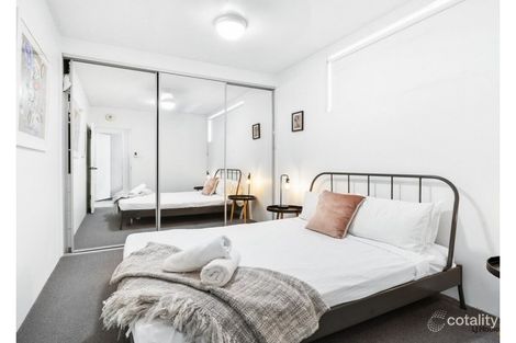 Property photo of 1/32 Powell Crescent Coolangatta QLD 4225