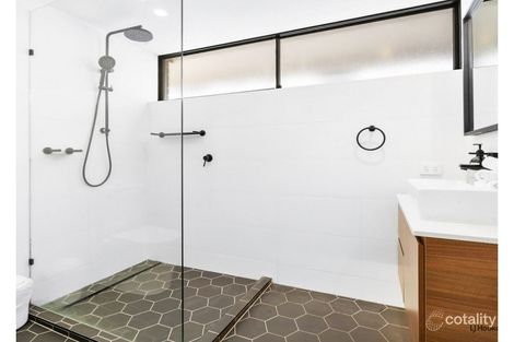 Property photo of 1/32 Powell Crescent Coolangatta QLD 4225