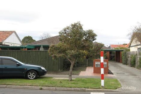 2/14 Austin St, Hughesdale, VIC 3166