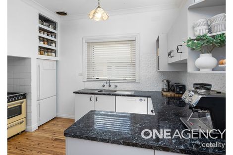 Property photo of 39 Mitchelmore Street Turvey Park NSW 2650