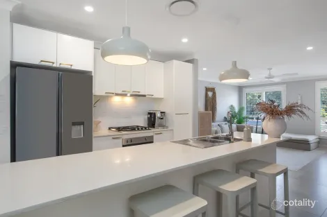 1A BELLAMBI PL, GLENNING VALLEY, NSW 2261