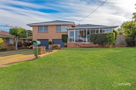 5 Brown St, Rockville, QLD 4350