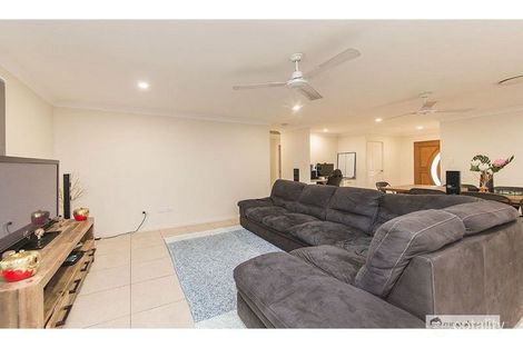 Property photo of 26 Broadhurst Drive Gracemere QLD 4702
