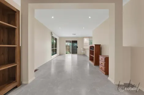 Property photo of 30 Bradman Terrace Epping VIC 3076