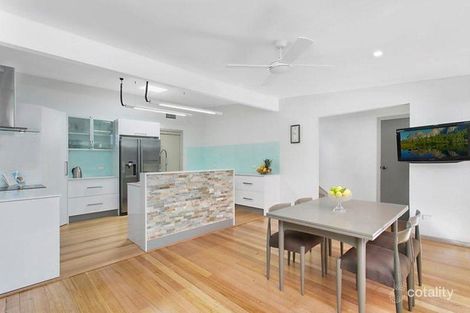 Property photo of 3 Yorrel Close Alfords Point NSW 2234