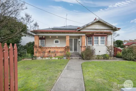 711 Gregory St, Soldiers Hill, VIC 3350