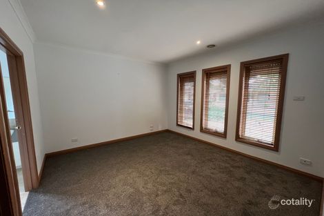 Property photo of 17 Menzies Drive Burnside Heights VIC 3023