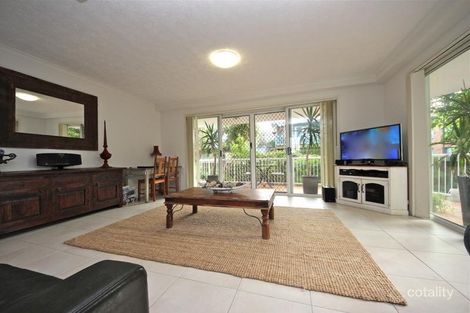 Property photo of 39 Sunbrite Avenue Mermaid Beach QLD 4218