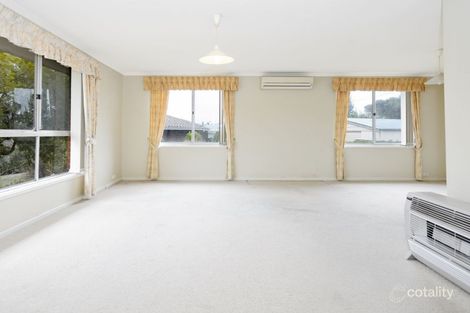 Property photo of 10 Maloney Street Wanniassa ACT 2903