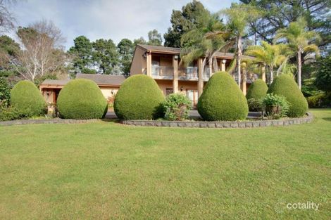 43 Avon Rd, Avonsleigh, VIC 3782