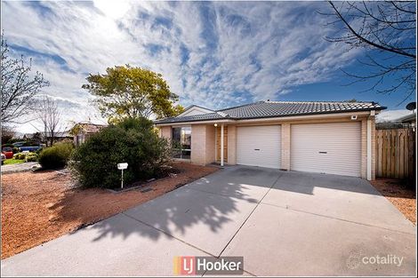 6 Sunshine Loop, Dunlop, ACT 2615