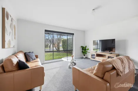 Property photo of 7 Starline Place Mount Gambier SA 5290