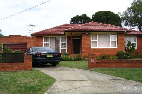 20 Ogmore Ct, Bankstown, NSW 2200