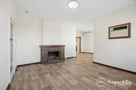 Property photo of 36 Auborough Street Doubleview WA 6018