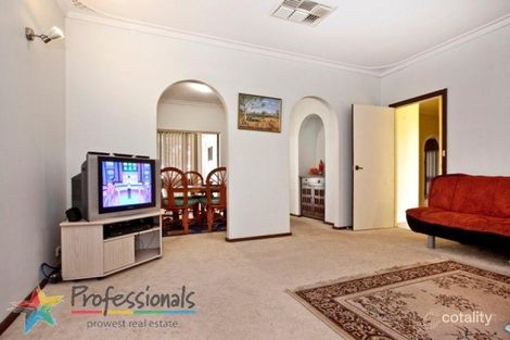 Property photo of 40 Andrews Road Wilson WA 6107