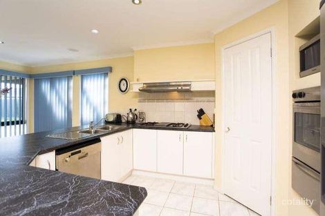 Property photo of 27 Pilbara Avenue Burnside VIC 3023