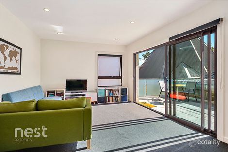 Property photo of 2/212 Collins Street Hobart TAS 7000