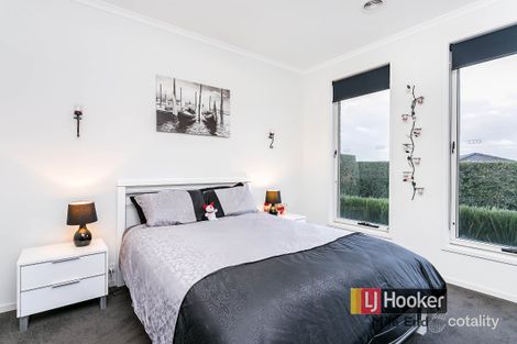 Property photo of 5 Kiribilli Court Seaford Rise SA 5169