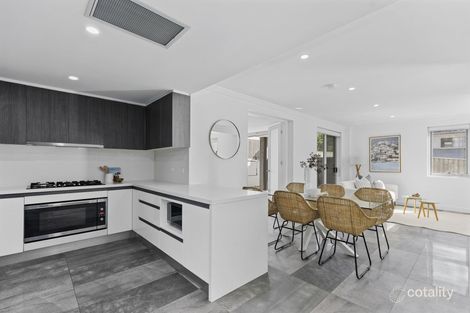 2/242 Terrigal Dr, Terrigal, NSW 2260