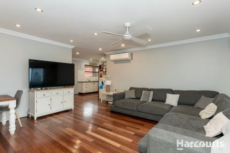 Property photo of 32 Barradine Way Craigie WA 6025