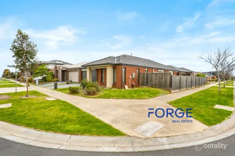 Property photo of 57 Solitude Crescent Point Cook VIC 3030