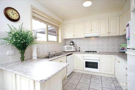 Property photo of 2/19 Snell Grove Pascoe Vale VIC 3044