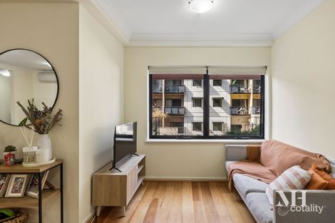 Property photo of 4/128 Mounts Bay Road Perth WA 6000