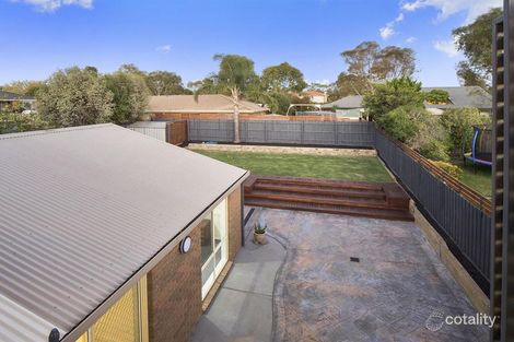 Property photo of 6 Earnshaw Drive Carrum Downs VIC 3201