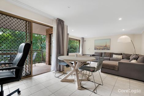 Property photo of 4/104 Clarence Road Indooroopilly QLD 4068