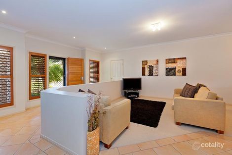 Property photo of 72 Amersham Crescent Carindale QLD 4152