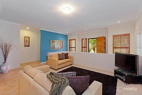 Property photo of 72 Amersham Crescent Carindale QLD 4152