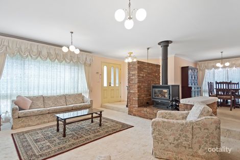Property photo of 13 Honeysuckle Avenue Glenmore Park NSW 2745