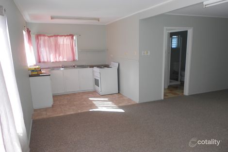 2/6 Sturgeon St, Redcliffe, QLD 4020