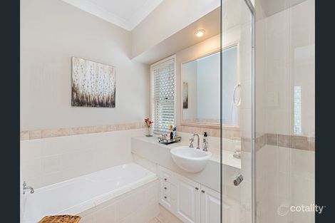 Property photo of 6 Fig Tree Place Ormiston QLD 4160