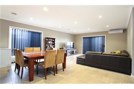 Property photo of 34 Peter Pan Crescent Kurunjang VIC 3337