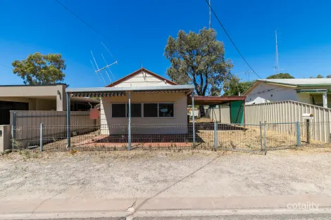 Property photo of 40 John Lewis Drive Port Broughton SA 5522