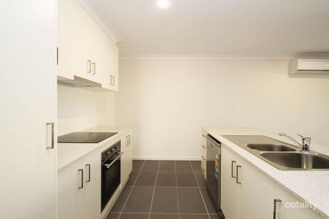 Property photo of 1/4 Rosenstengel Street Darling Heights QLD 4350