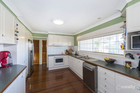 Property photo of 9 Cresthaven Drive Mansfield QLD 4122