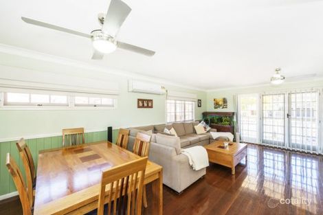 Property photo of 9 Cresthaven Drive Mansfield QLD 4122