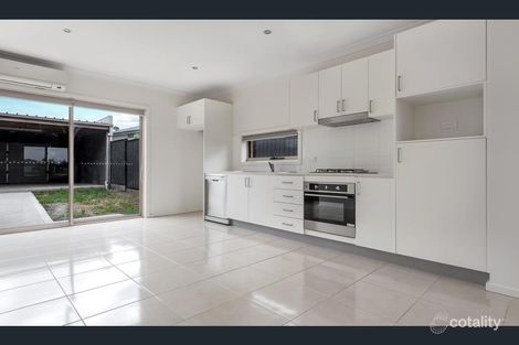 Property photo of 13 Essence Parkway Craigieburn VIC 3064