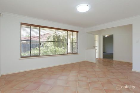 Property photo of 2/23 Pepler Avenue Salter Point WA 6152