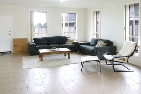 Property photo of 1/12 Eureka Court Kings Park VIC 3021